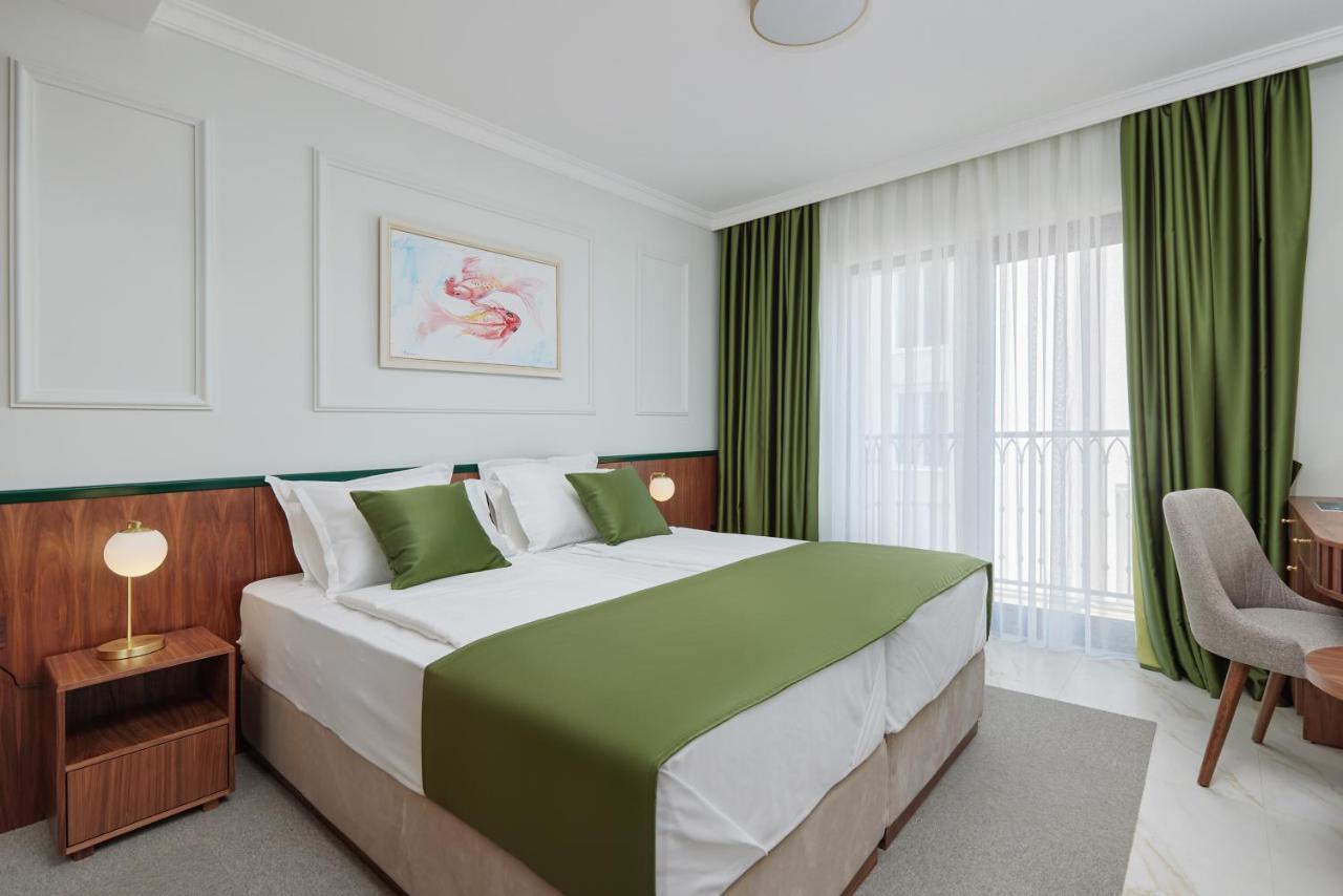 Hotel Diplomat By Aycon บุดวา ภายนอก รูปภาพ