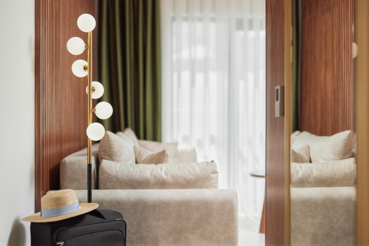 Hotel Diplomat By Aycon บุดวา ภายนอก รูปภาพ