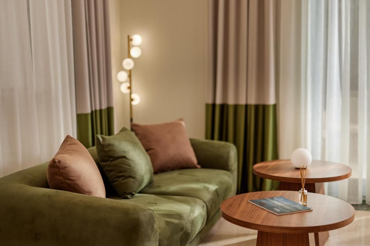 Hotel Diplomat By Aycon บุดวา ภายนอก รูปภาพ