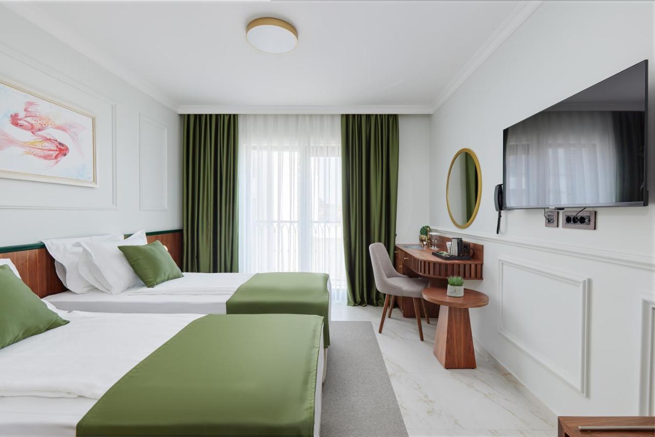Hotel Diplomat By Aycon บุดวา ภายนอก รูปภาพ