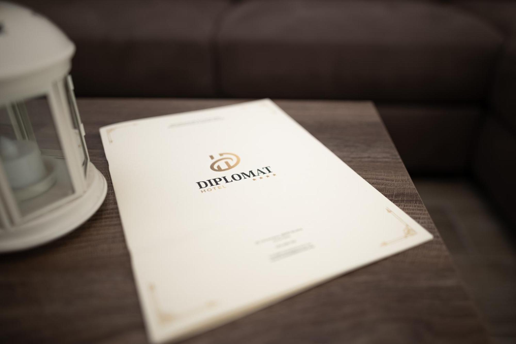 Hotel Diplomat By Aycon บุดวา ภายนอก รูปภาพ