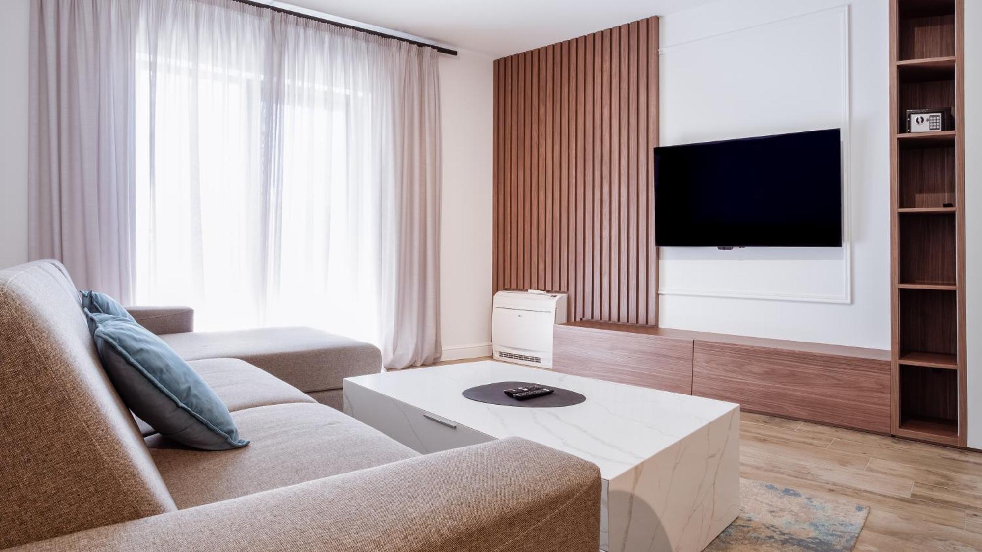 Hotel Diplomat By Aycon บุดวา ภายนอก รูปภาพ